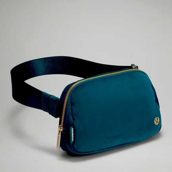 lululemon athletica | Bags | Lululemon Belt Bag Velour Jasper Green L |  Poshmark